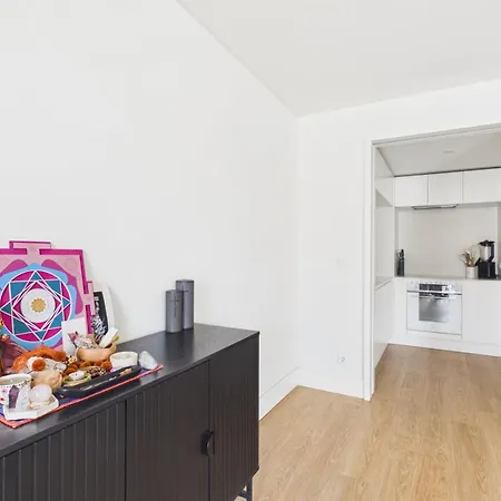 1br W/ A/c & Elevator - Cais Do Sodre | By Airnest Apartment *